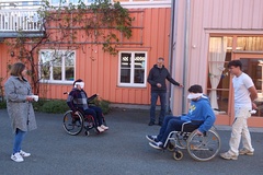 Rollstuhltraining unter Anleitung von Gerhard Maier